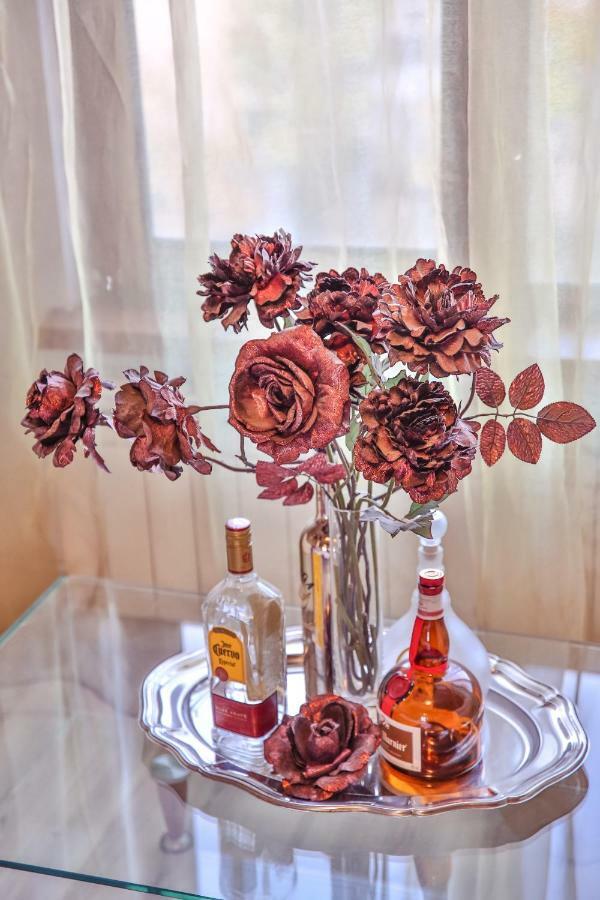 Dream Residence Romantic Βουκουρέστι Εξωτερικό φωτογραφία